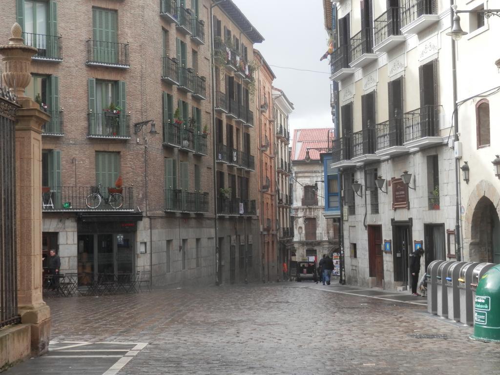 Plaza Catedral Hostel Pamplona Dış mekan fotoğraf