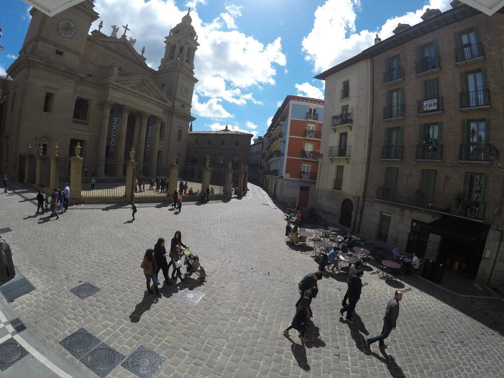 Plaza Catedral Hostel Pamplona Dış mekan fotoğraf