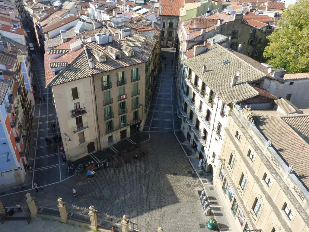 Plaza Catedral Hostel Pamplona Dış mekan fotoğraf